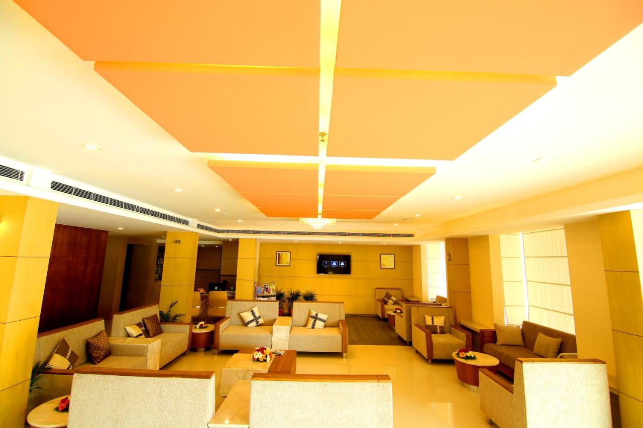 Hotel Hillway Park كولاّم المظهر الخارجي الصورة