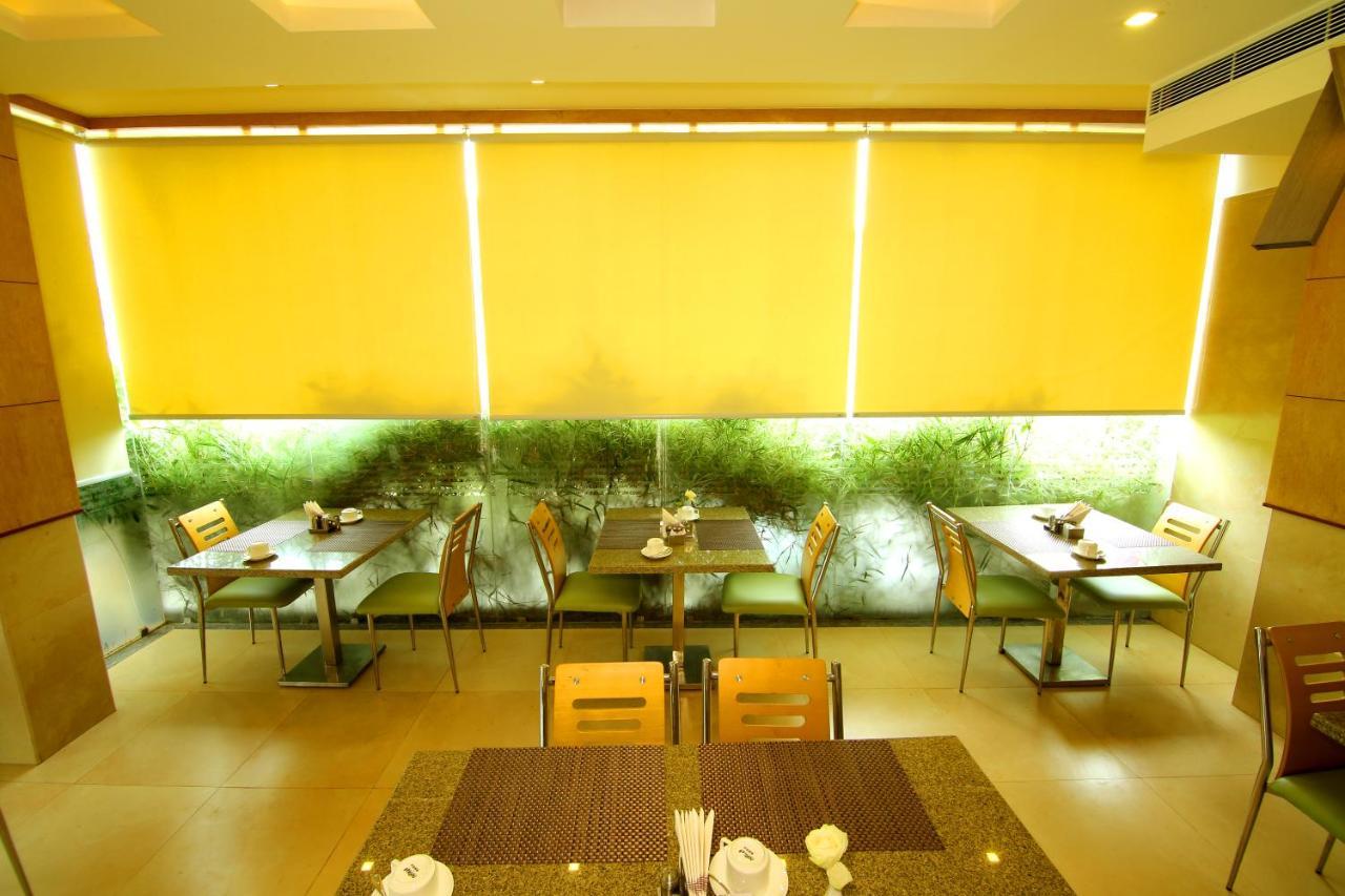 Hotel Hillway Park كولاّم المظهر الخارجي الصورة