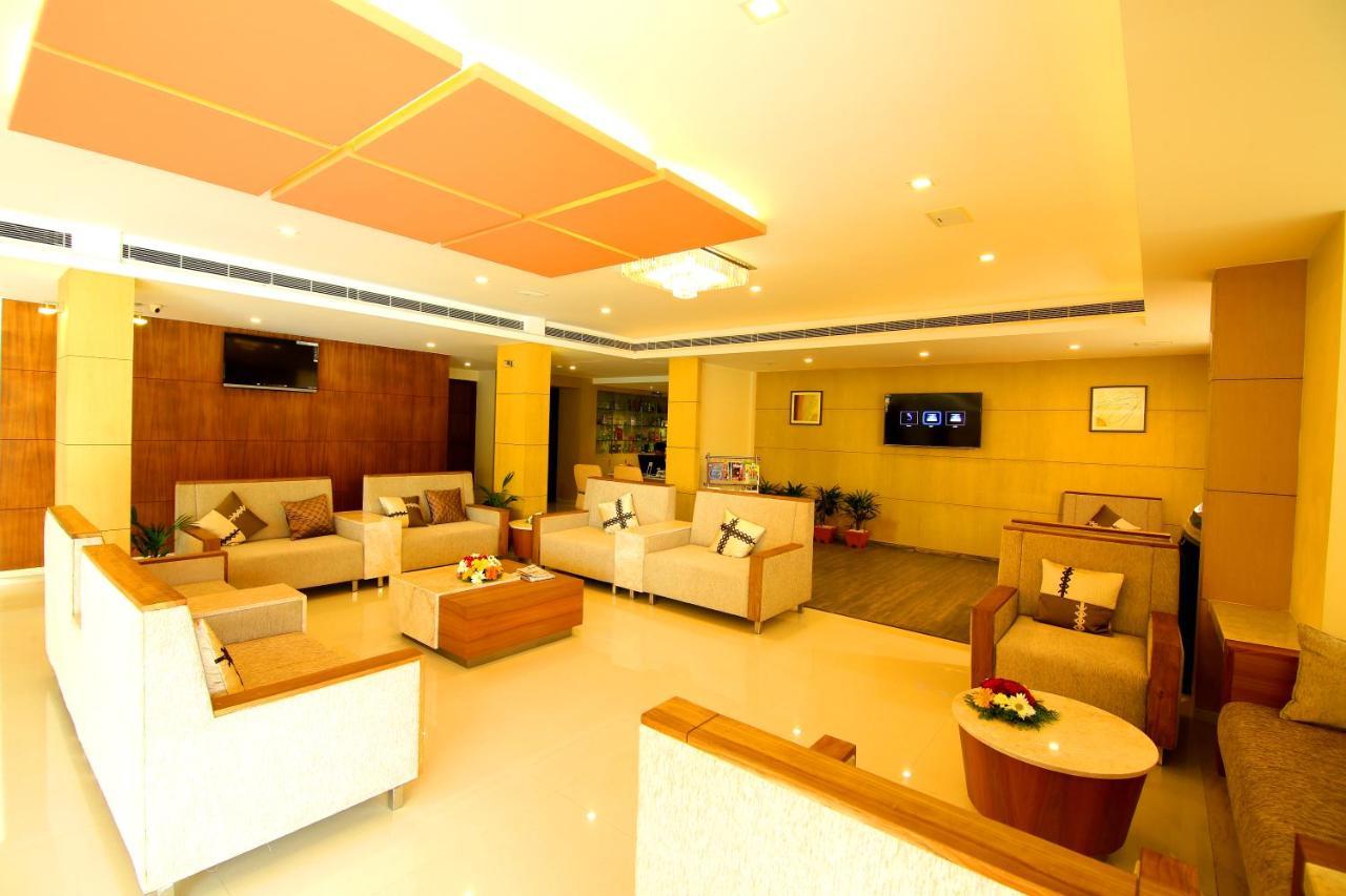 Hotel Hillway Park كولاّم المظهر الخارجي الصورة