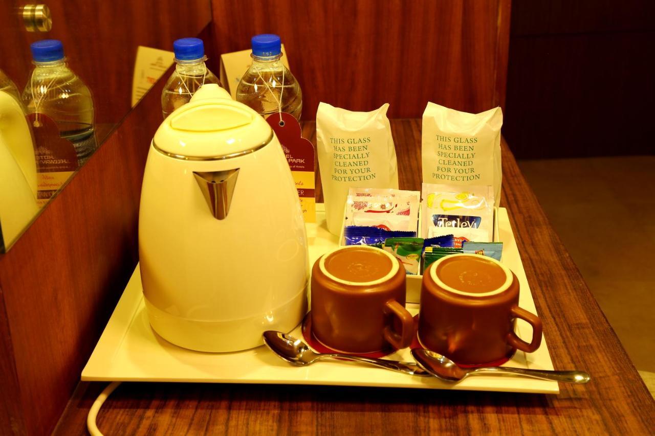 Hotel Hillway Park كولاّم المظهر الخارجي الصورة
